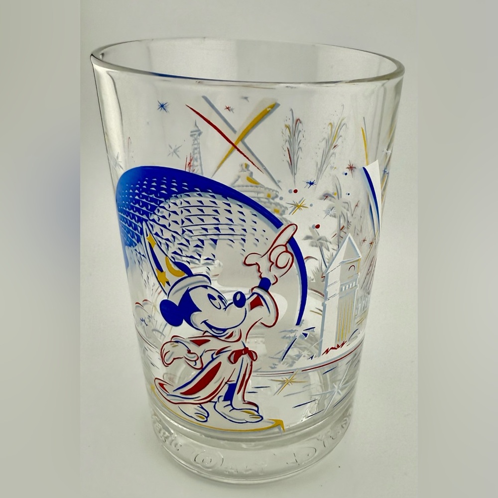 Walt Disney 25th anniversary of Disney World glass. 14oz